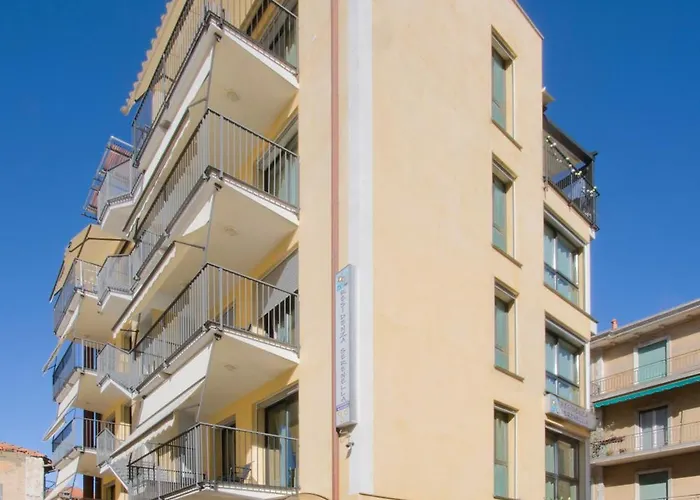 Apartmanhotel Serenella Diano Marina