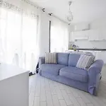 Ξενοδοχείο με διαμερίσματα Serenella 3*