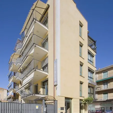 Aparthotel Residenza Serenella Diano Marina