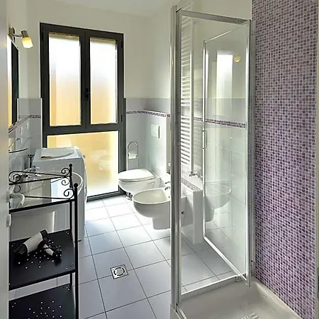 Aparthotel Residenza Serenella 3*