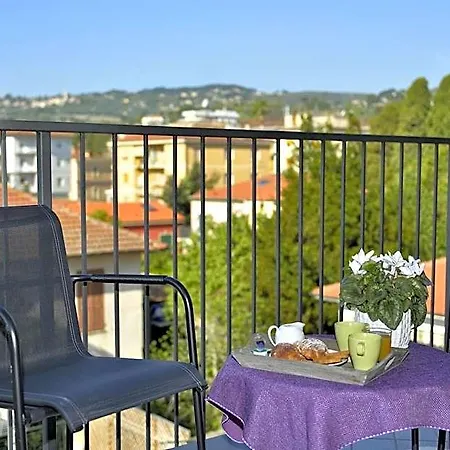 Residenza Serenella Aparthotel