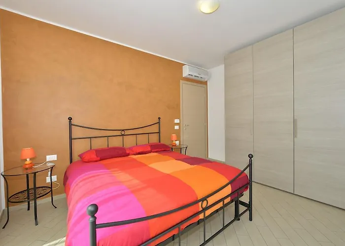 Aparthotel Serenella 3*