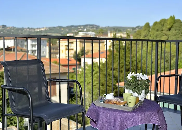Ξενοδοχείο με διαμερίσματα Serenella 3*